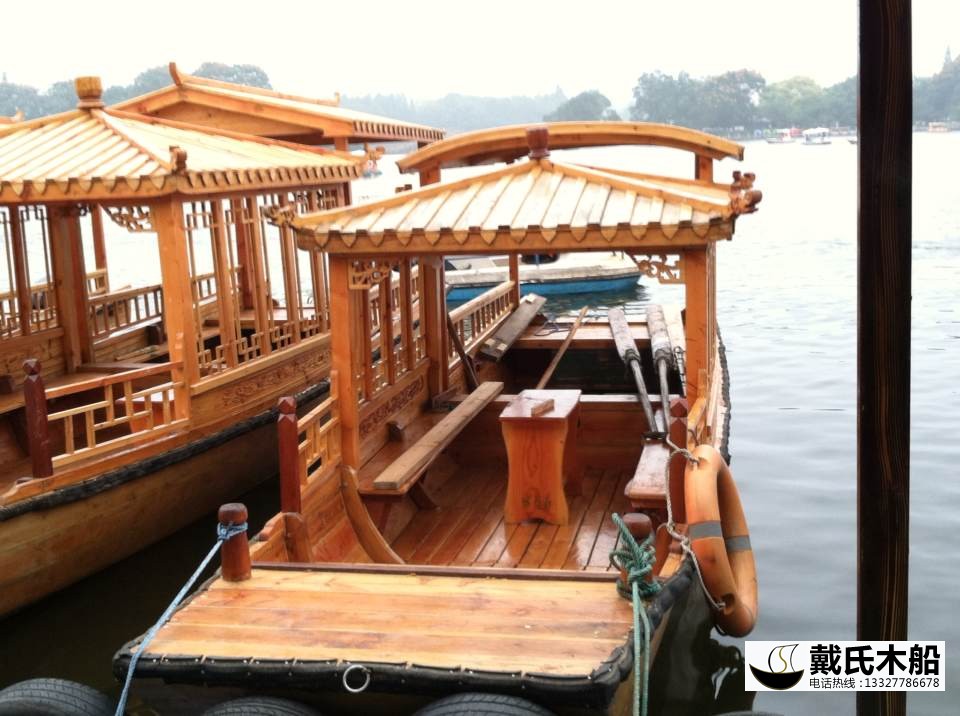 湖南省長沙烈士公園 畫舫游船